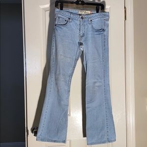 Levi’s super low bootcut 5s light denim